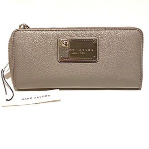 Marc Jacobs Wallet